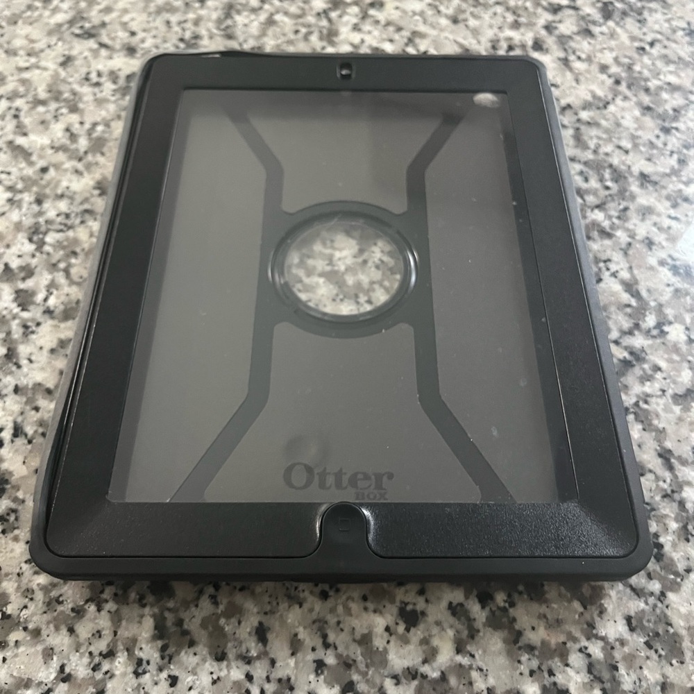 Used black otterbox protective case - iPad second generation